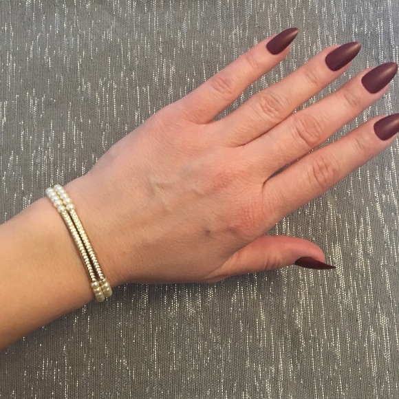 Jewelry - 🟢 Pearl and Crystal Stretch Bracelets